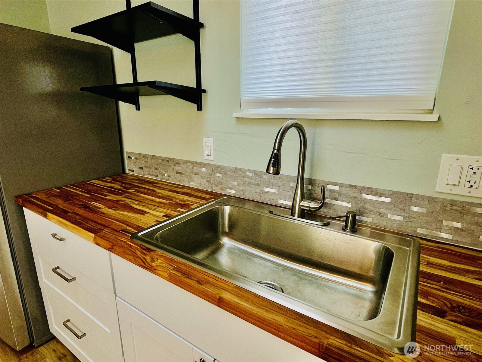 545 Hendricks Street #13, Port Townsend, WA 98368