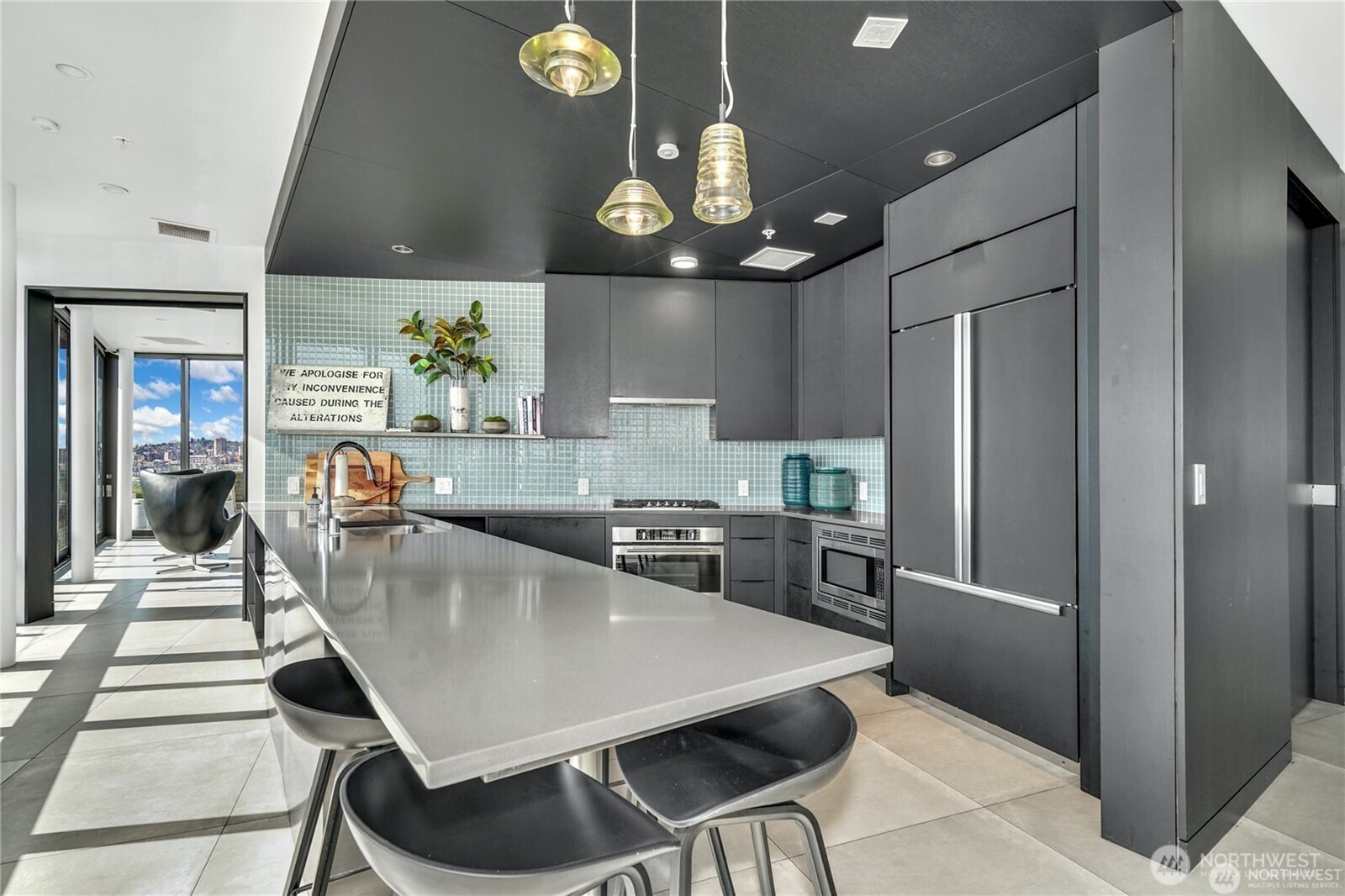 590 1st Avenue S #512, Seattle, WA 98104
