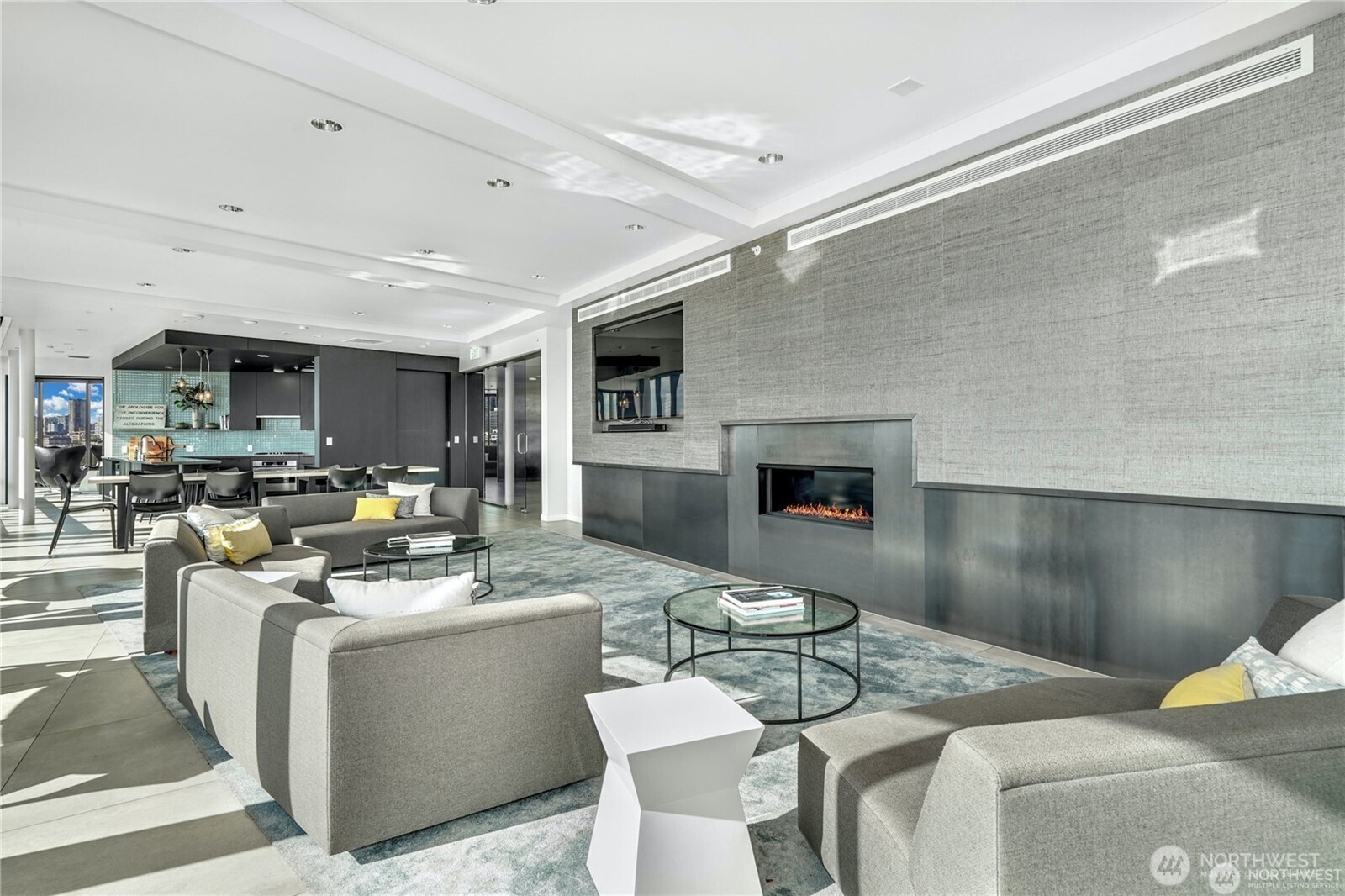 590 1st Avenue S #512, Seattle, WA 98104