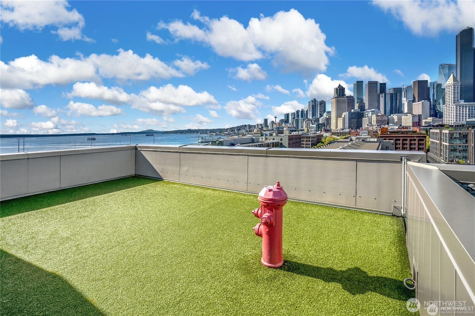 590 1st Avenue S #512, Seattle, WA 98104