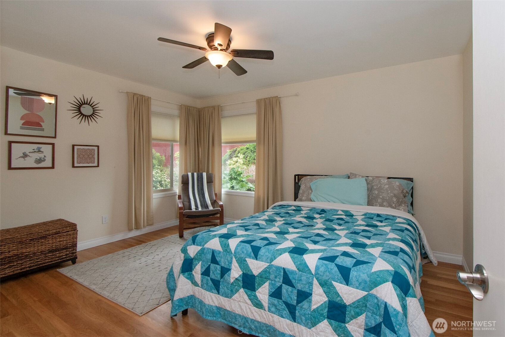 1720 W 8th Street , Port Angeles, WA 98363