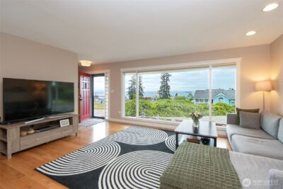 1720 W 8th Street , Port Angeles, WA 98363 - Photo 6