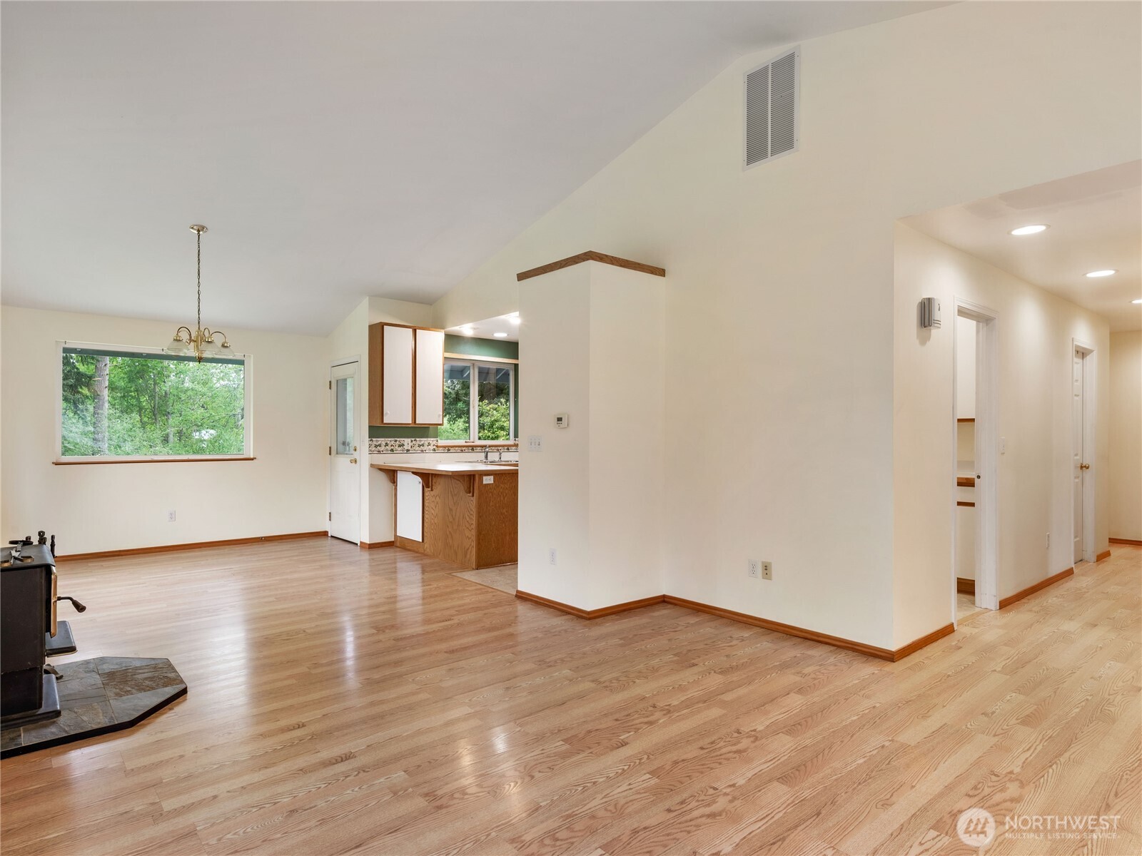 5293 Bounty Loop , Freeland, WA 98249