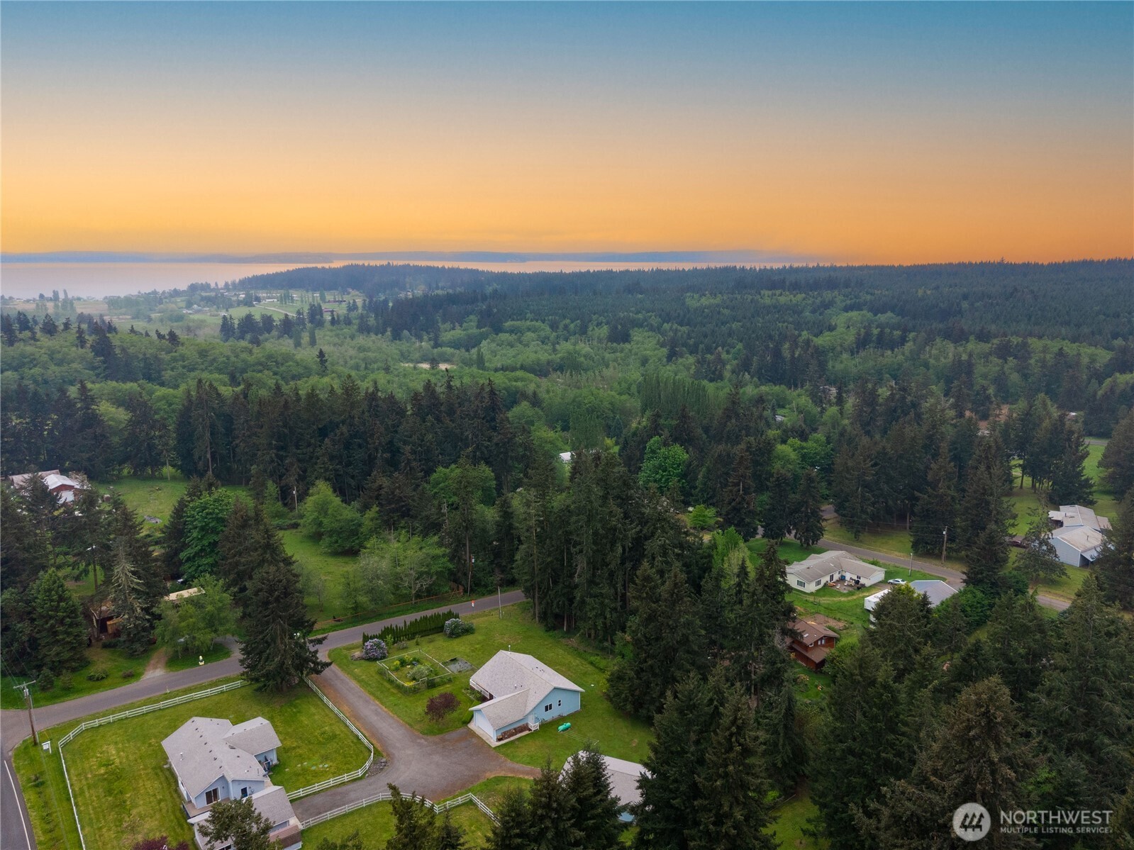 5293 Bounty Loop , Freeland, WA 98249