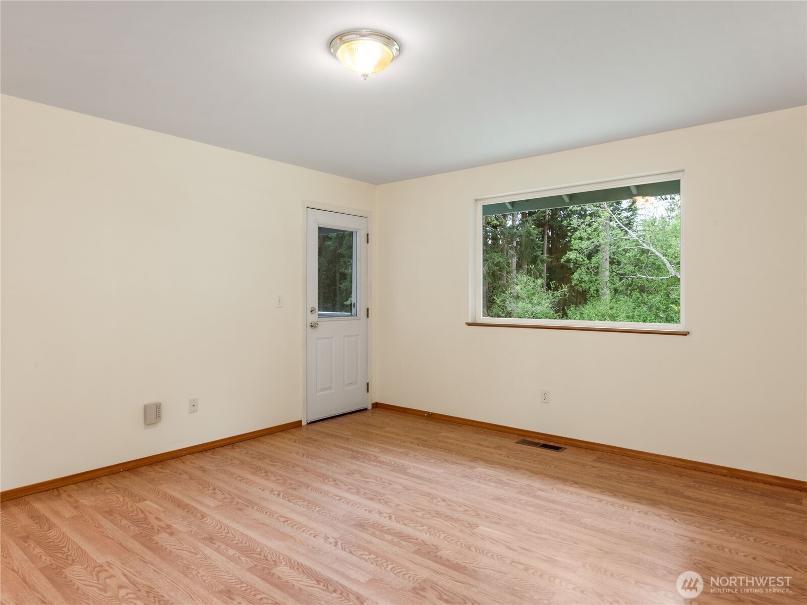 5293 Bounty Loop , Freeland, WA 98249