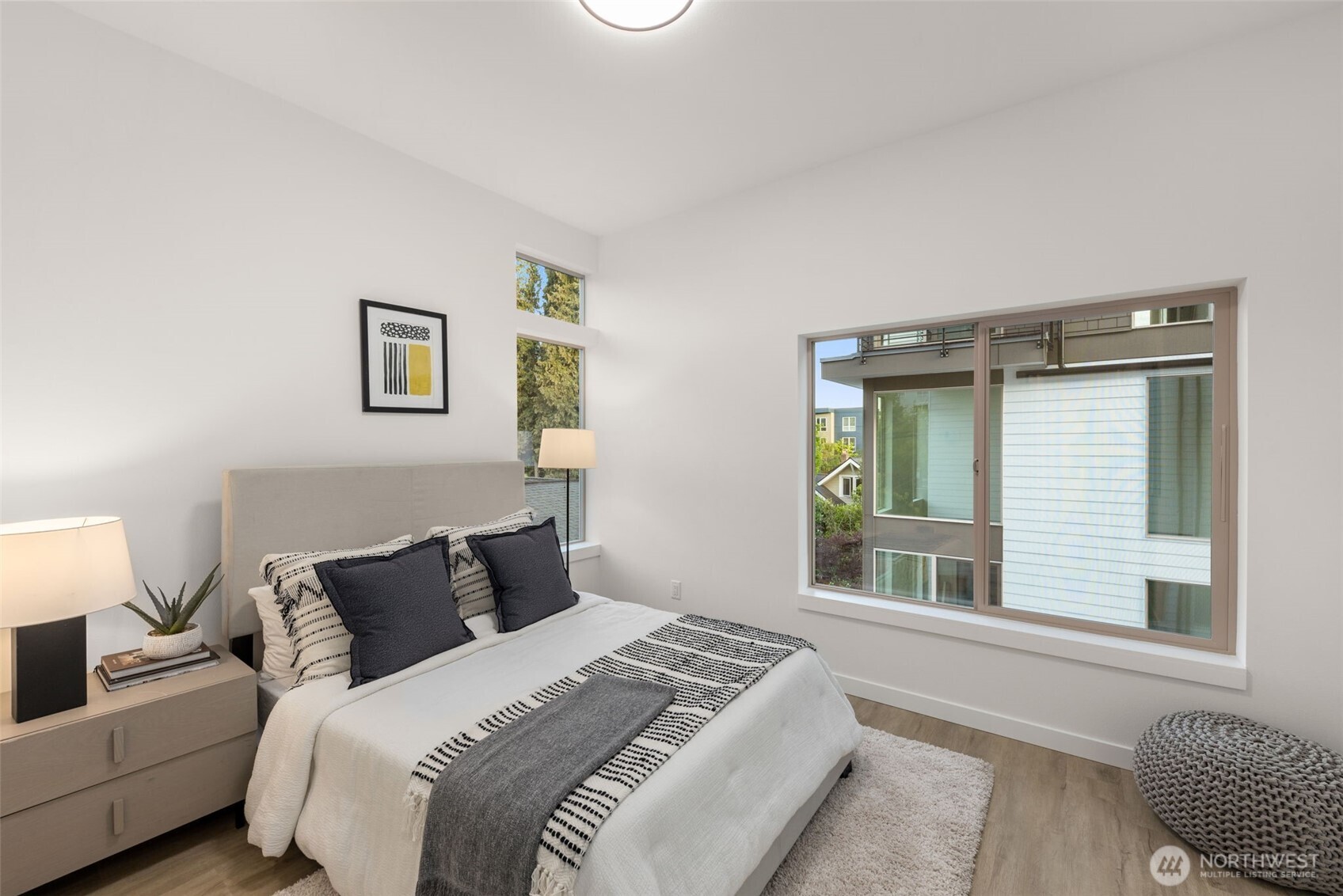 1203 B N Allen Place , Seattle, WA 98103