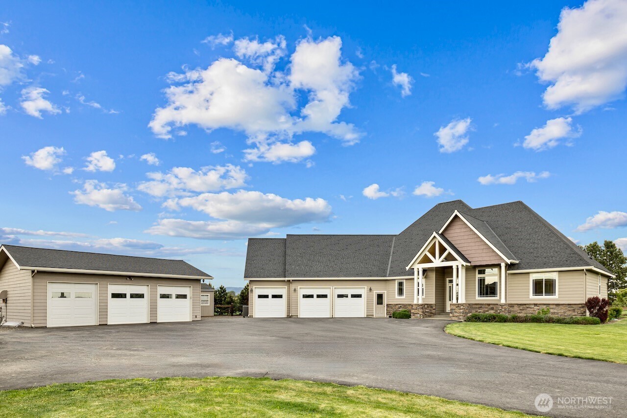 670 Berry , Ellensburg, WA 98926