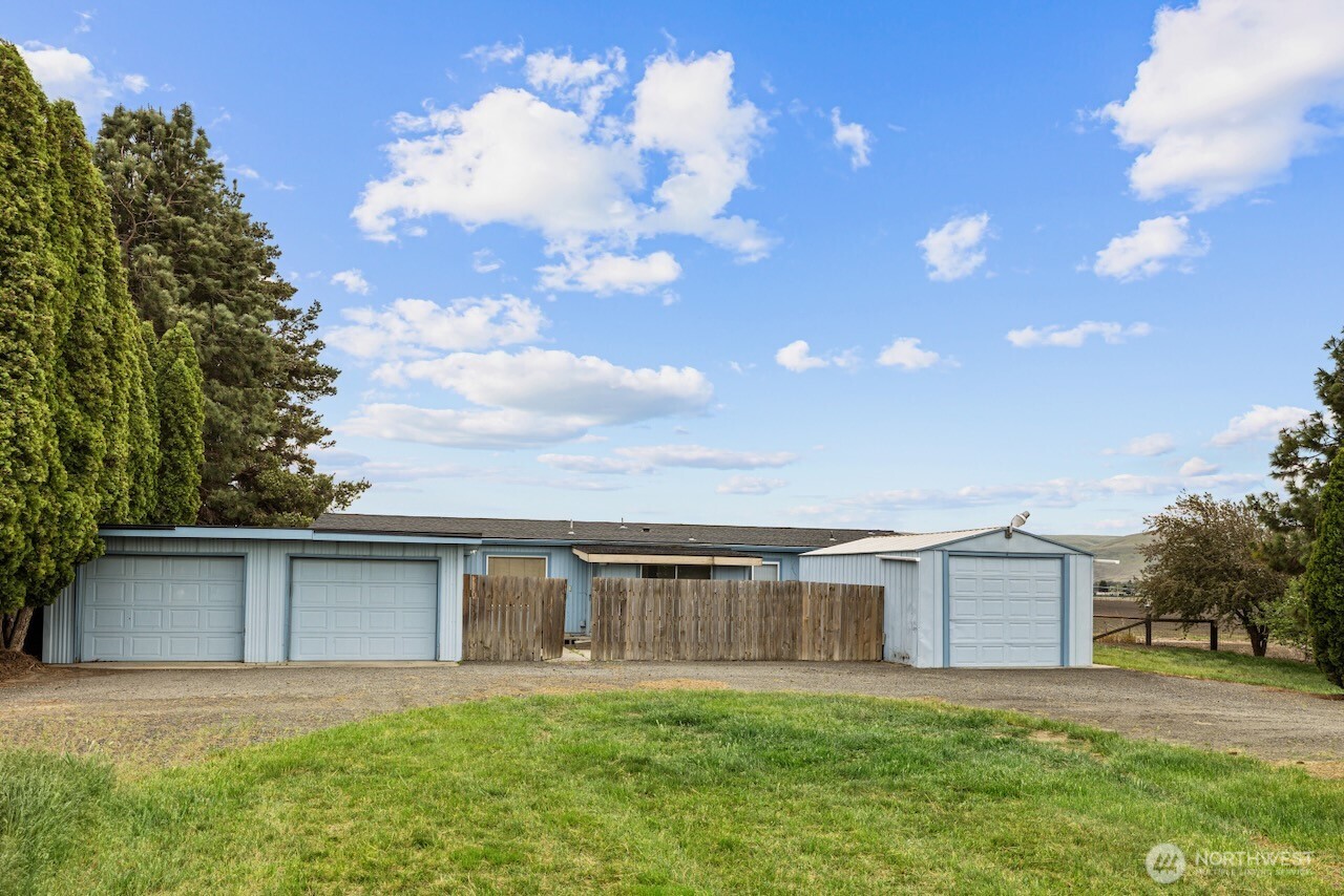 670 Berry , Ellensburg, WA 98926
