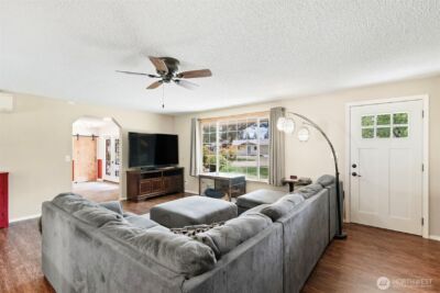 19147 Loganberry Street SW, Rochester, WA 98579 - Photo 16