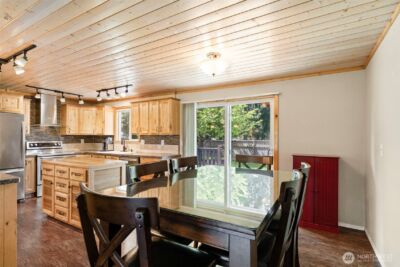 19147 Loganberry Street SW, Rochester, WA 98579 - Photo 21