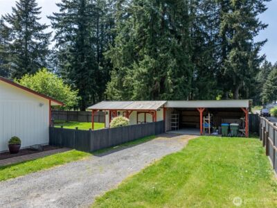 19147 Loganberry Street SW, Rochester, WA 98579 - Photo 4