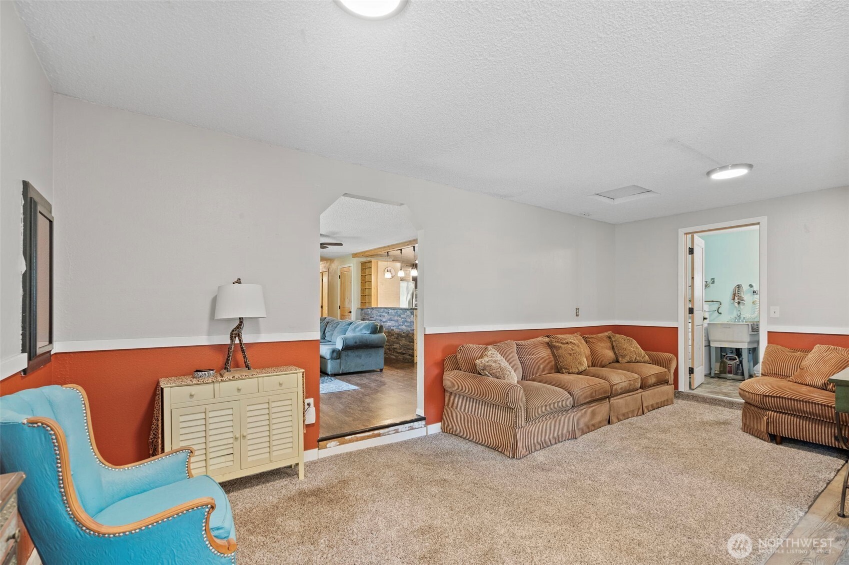 19147 Loganberry Street SW, Rochester, WA 98579