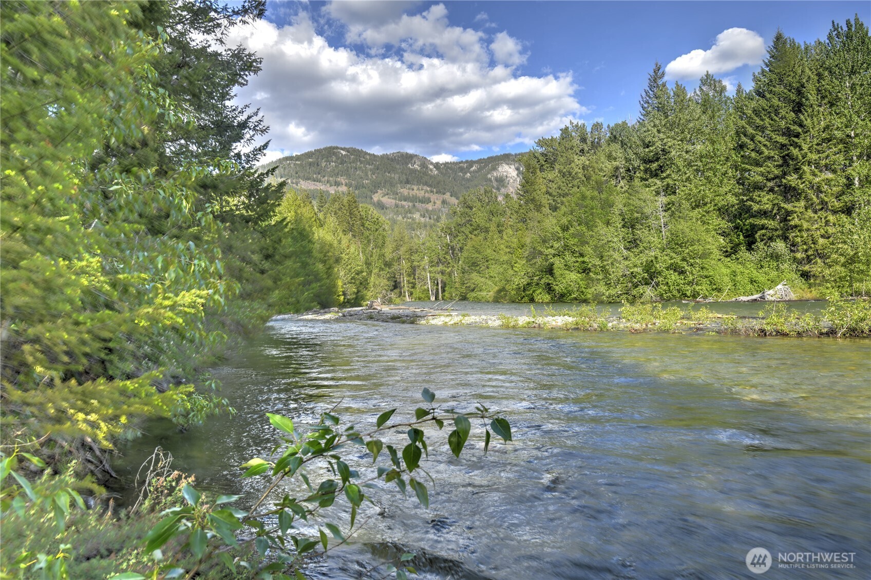 19 A and B Two Rivers Road , Mazama, WA 98833