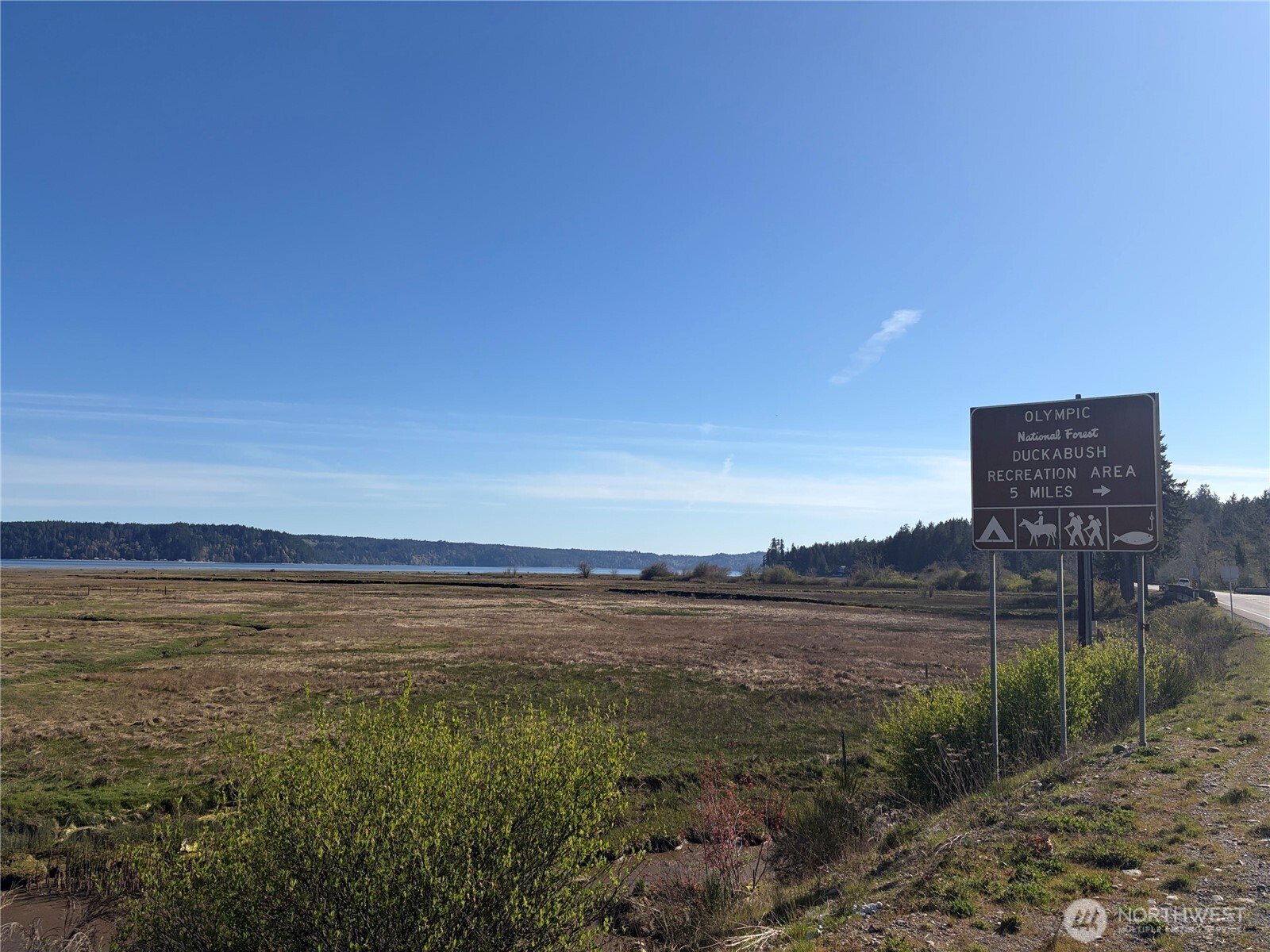 3263 Duckabush Road , Brinnon, WA 98320