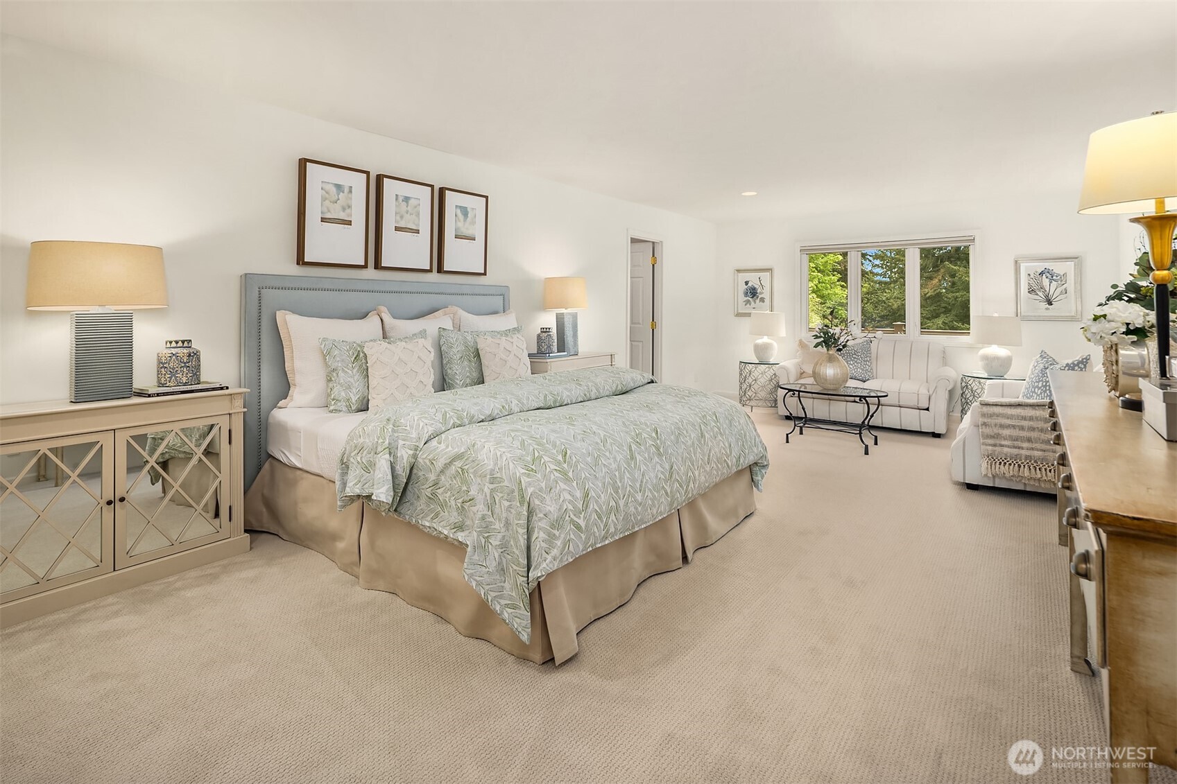 26207 NE 34th Street , Redmond, WA 98053