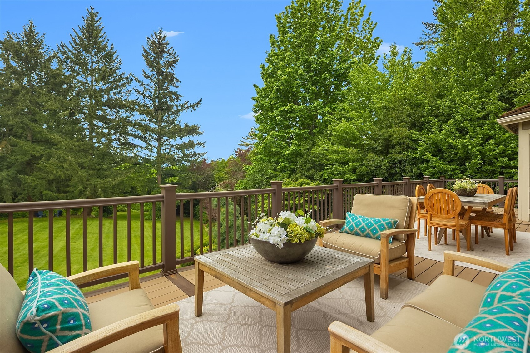 26207 NE 34th Street , Redmond, WA 98053