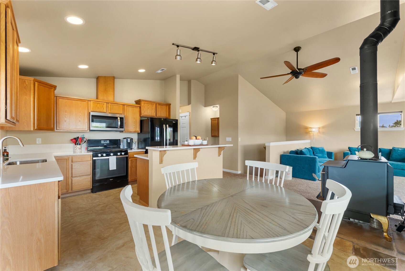 65 Eastlake Road #B, Oroville, WA 98844