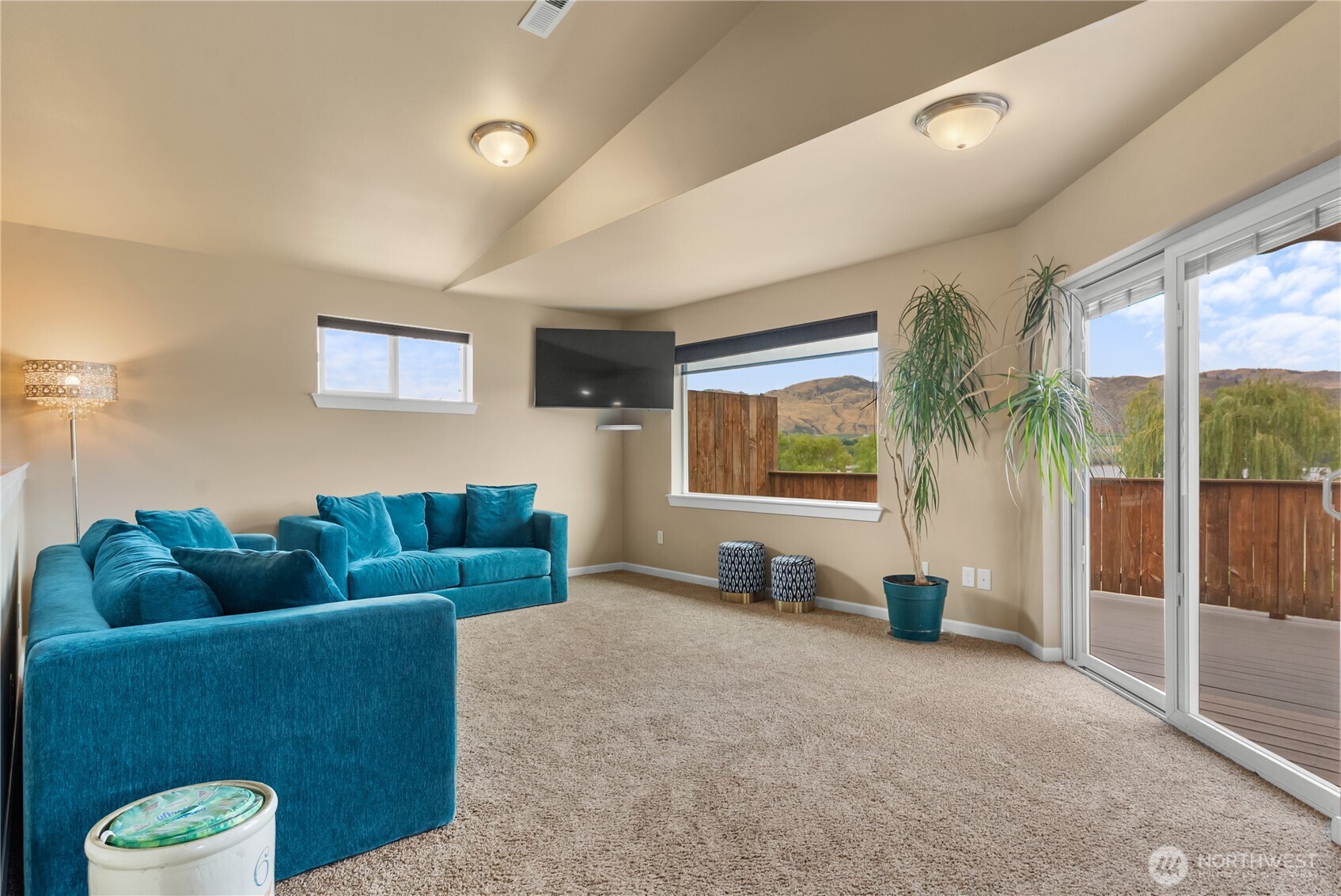65 Eastlake Road #B, Oroville, WA 98844