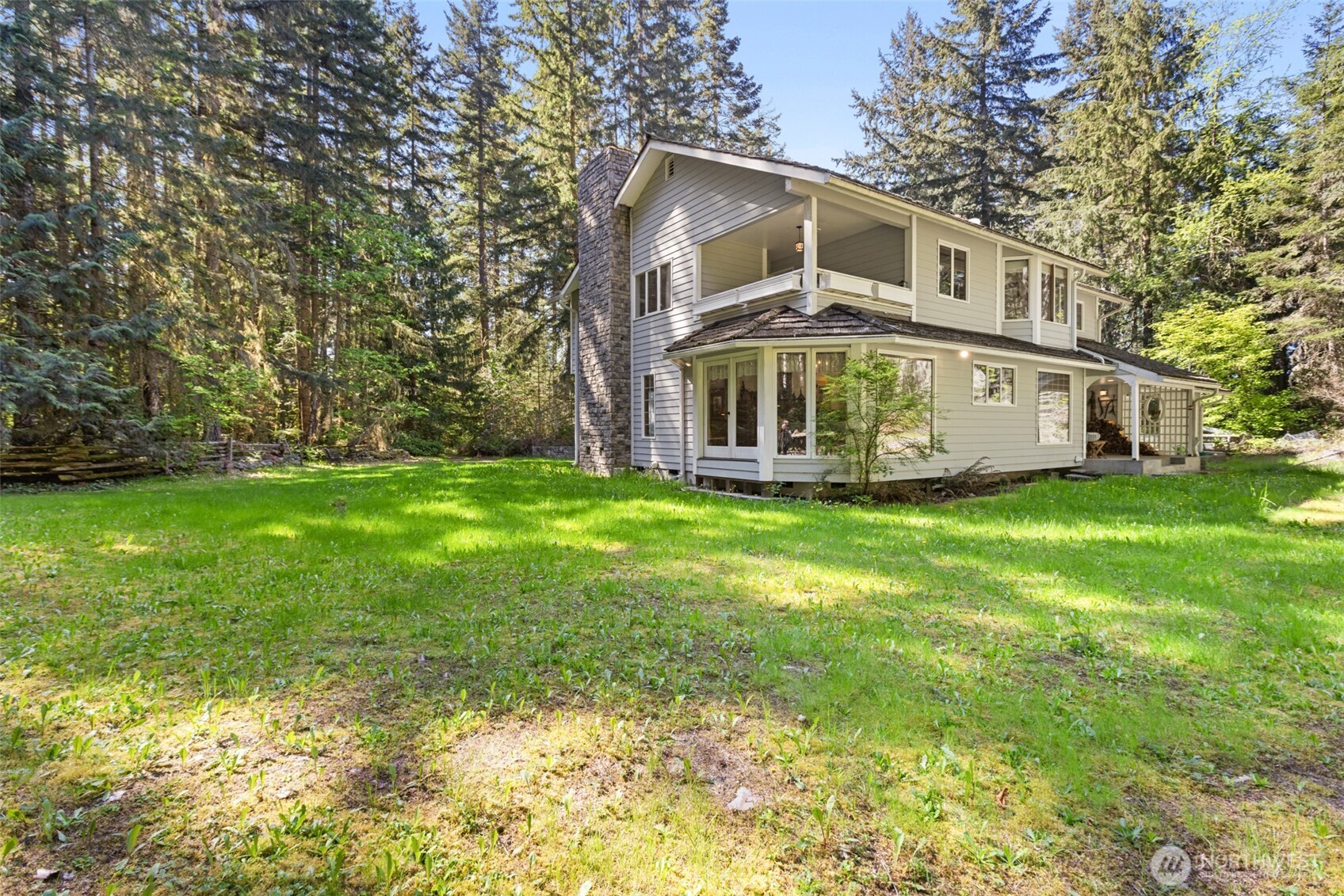 516 Gellor Road , Port Angeles, WA 98362