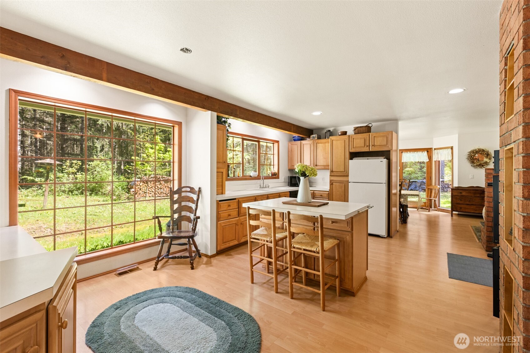 516 Gellor Road , Port Angeles, WA 98362