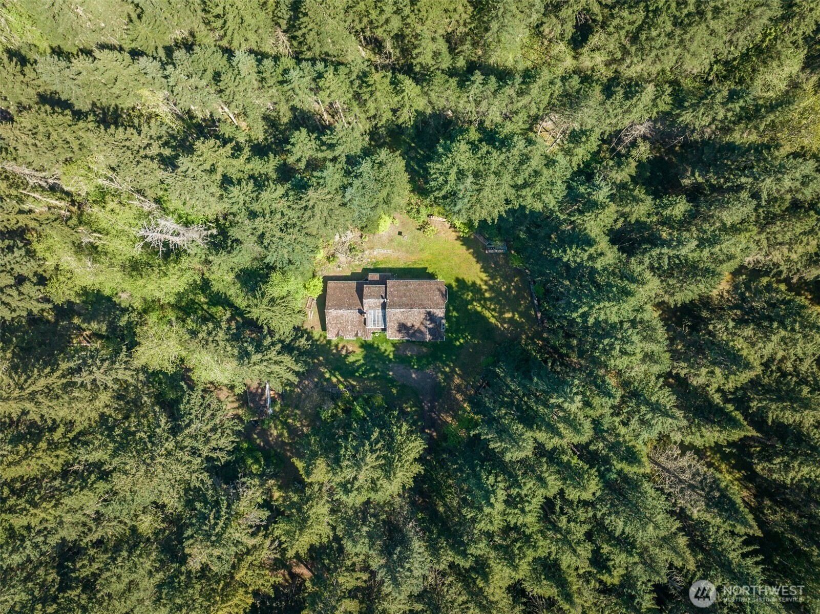 516 Gellor Road , Port Angeles, WA 98362