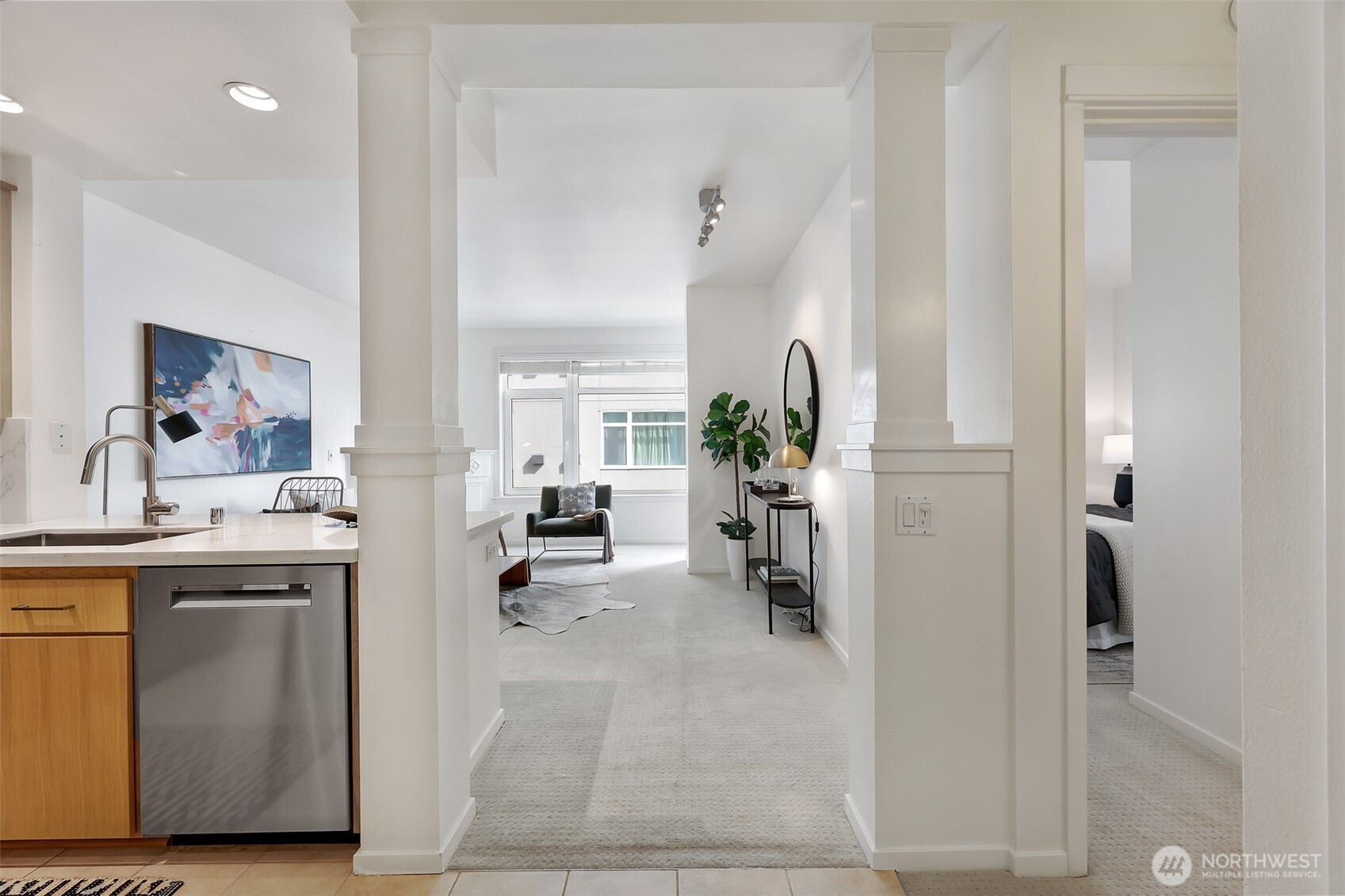 2801 1st Avenue #412, Seattle, WA 98121