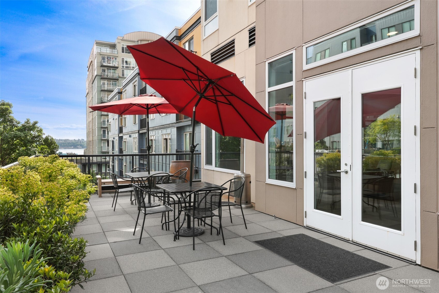 2801 1st Avenue #412, Seattle, WA 98121