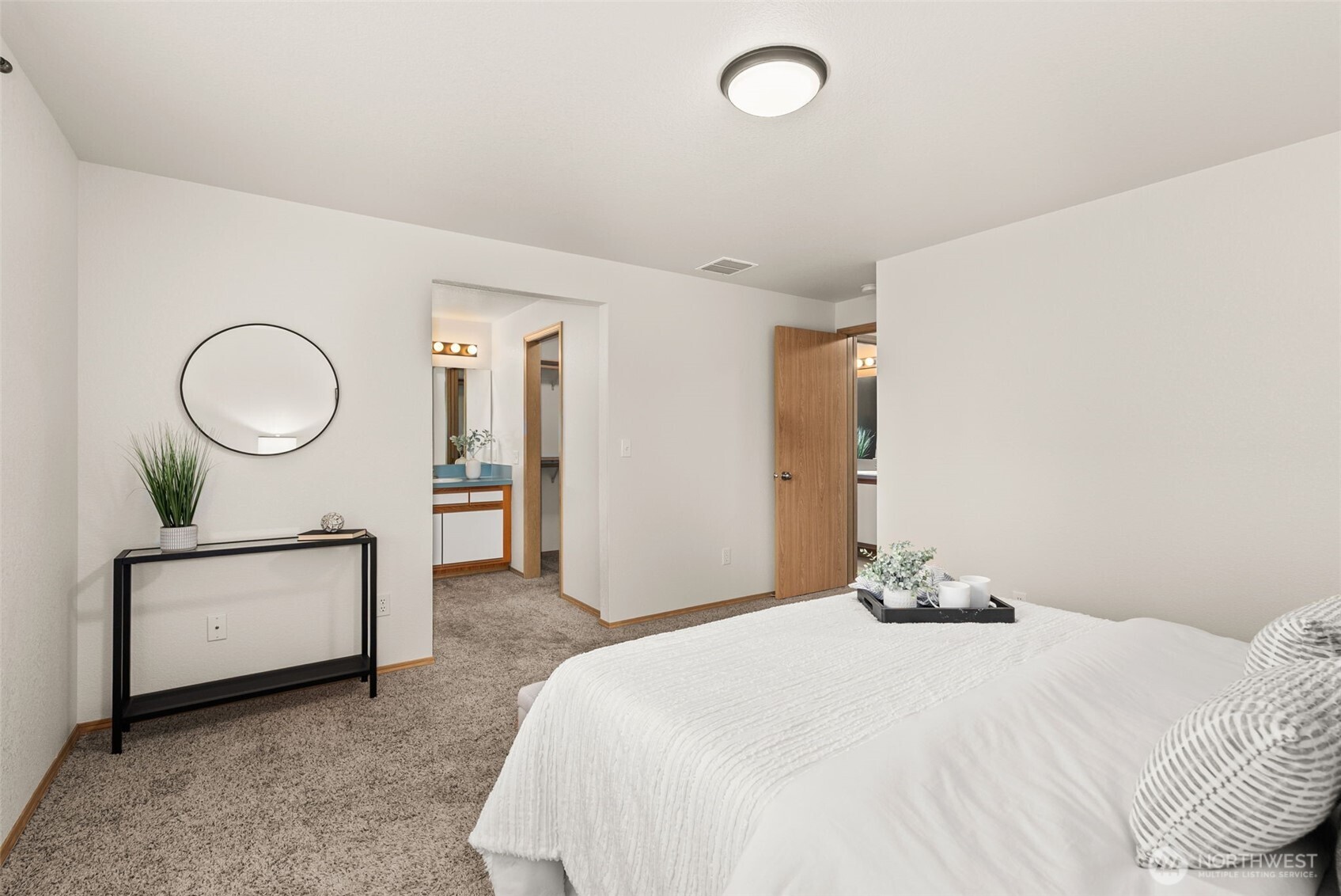 9024 Applegate Loop SW, Rochester, WA 98579