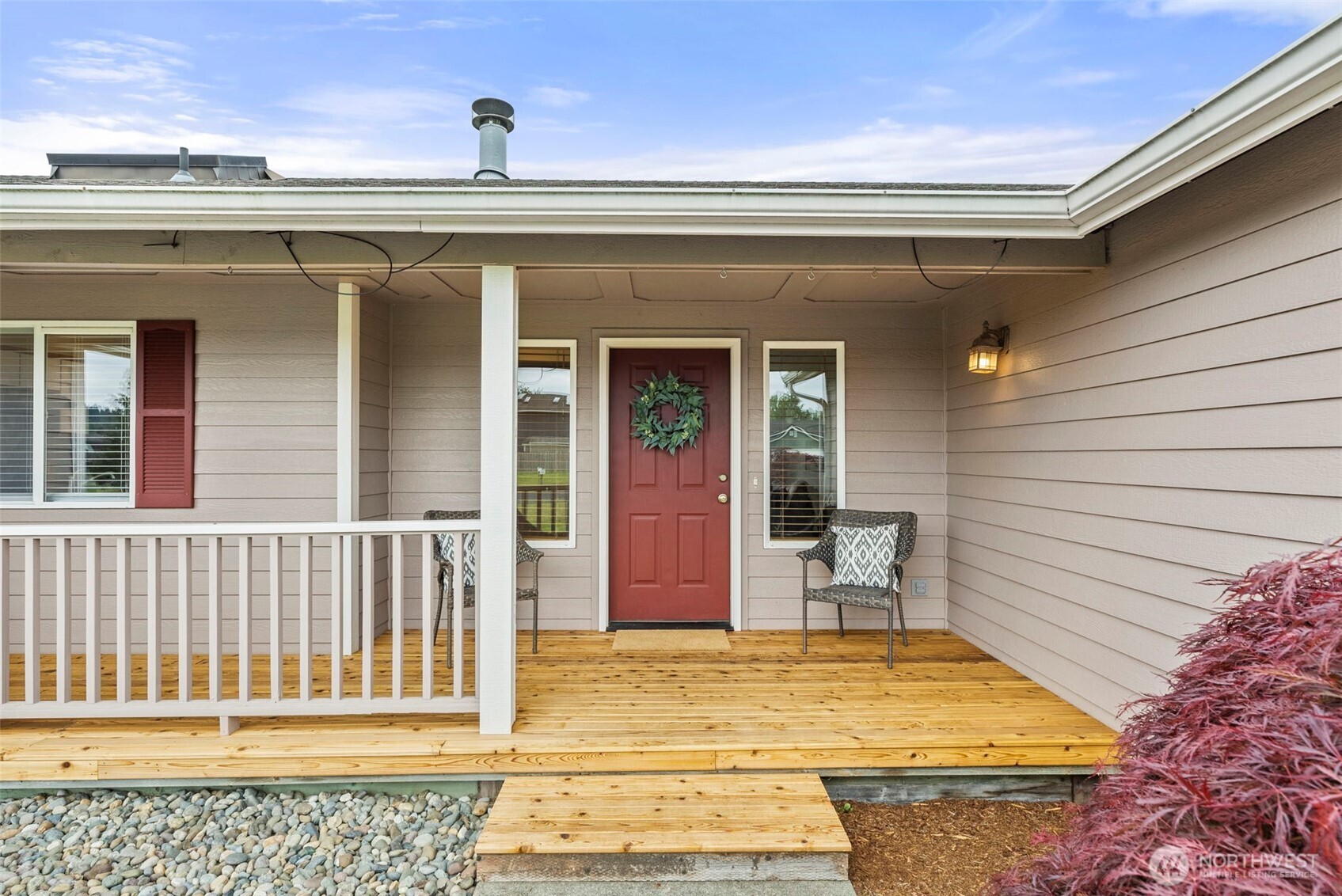 9024 Applegate Loop SW, Rochester, WA 98579