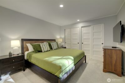 829 207th Avenue NE, Sammamish, WA 98074 - Photo 11
