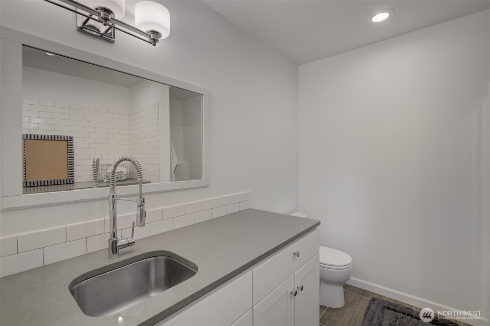 829 207th Avenue NE, Sammamish, WA 98074