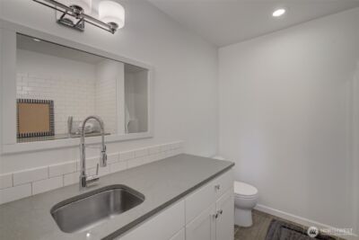 829 207th Avenue NE, Sammamish, WA 98074 - Photo 17