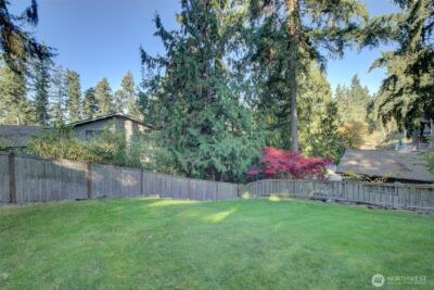 829 207th Avenue NE, Sammamish, WA 98074 - Photo 21