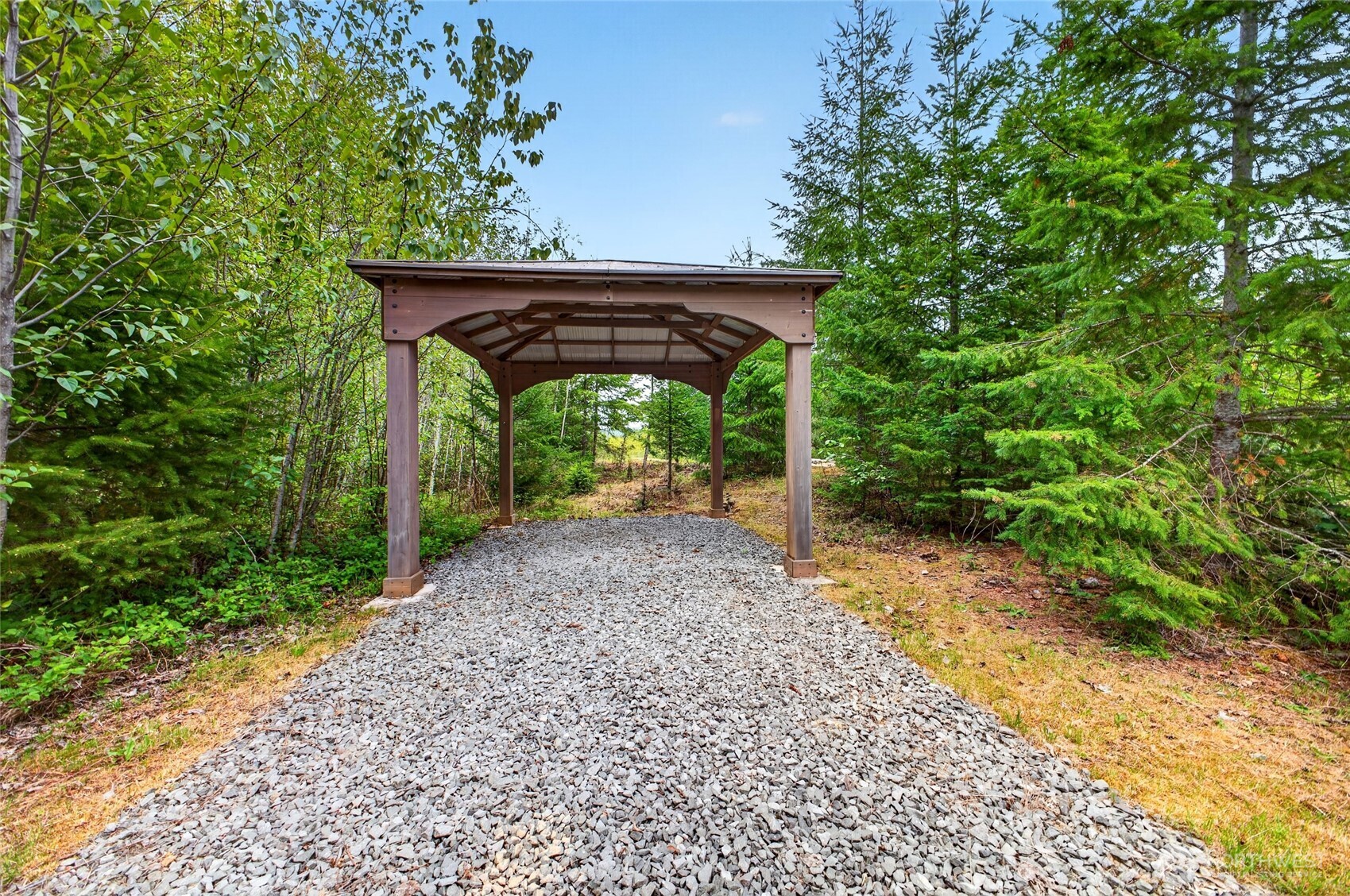 15521 Scott Turner Road E, Eatonville, WA 98328