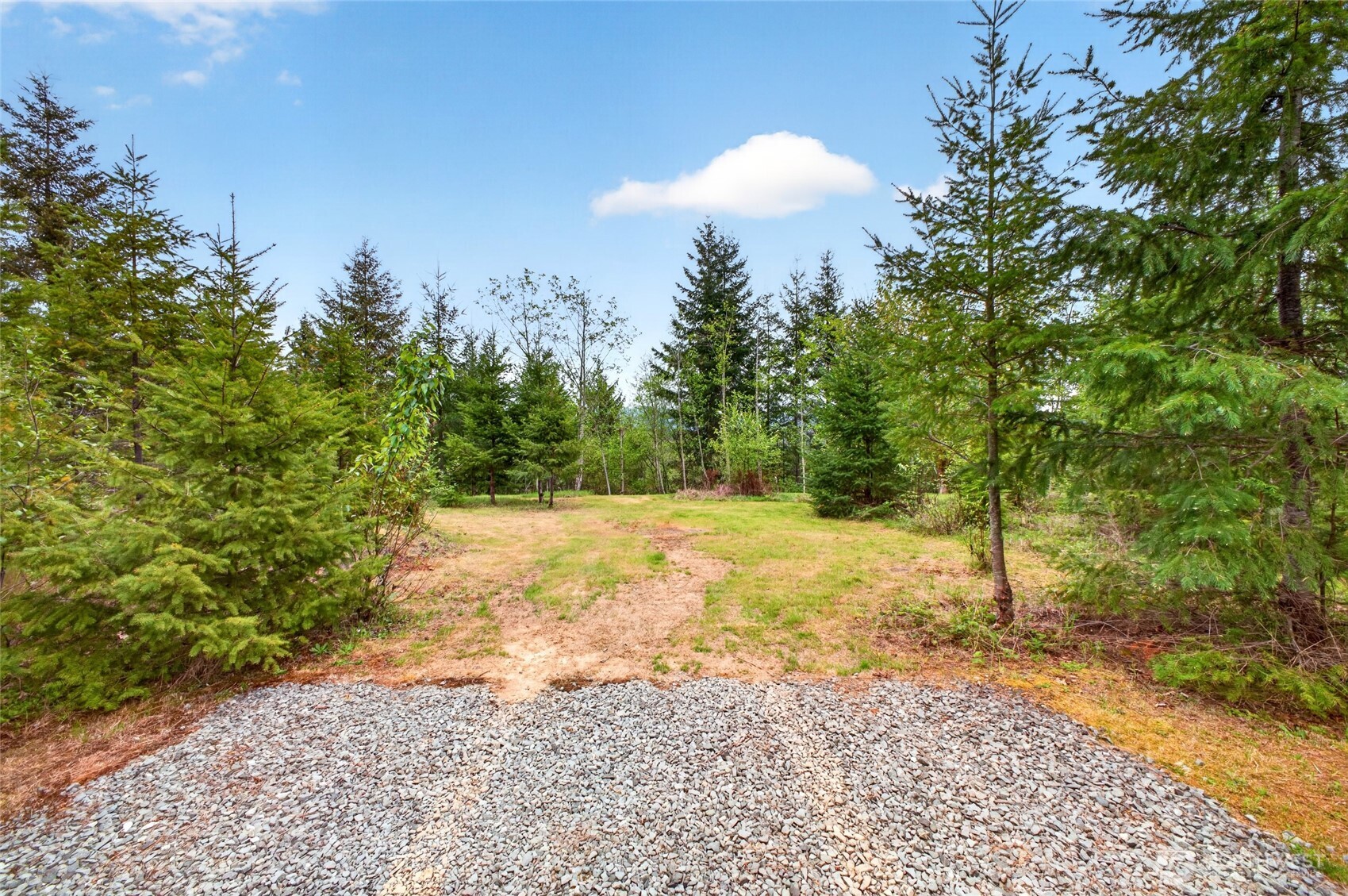 15521 Scott Turner Road E, Eatonville, WA 98328