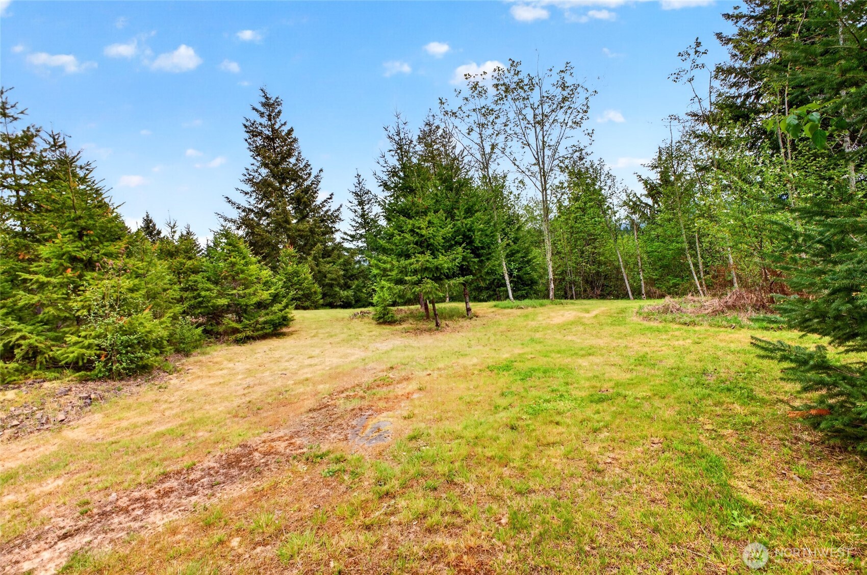 15521 Scott Turner Road E, Eatonville, WA 98328