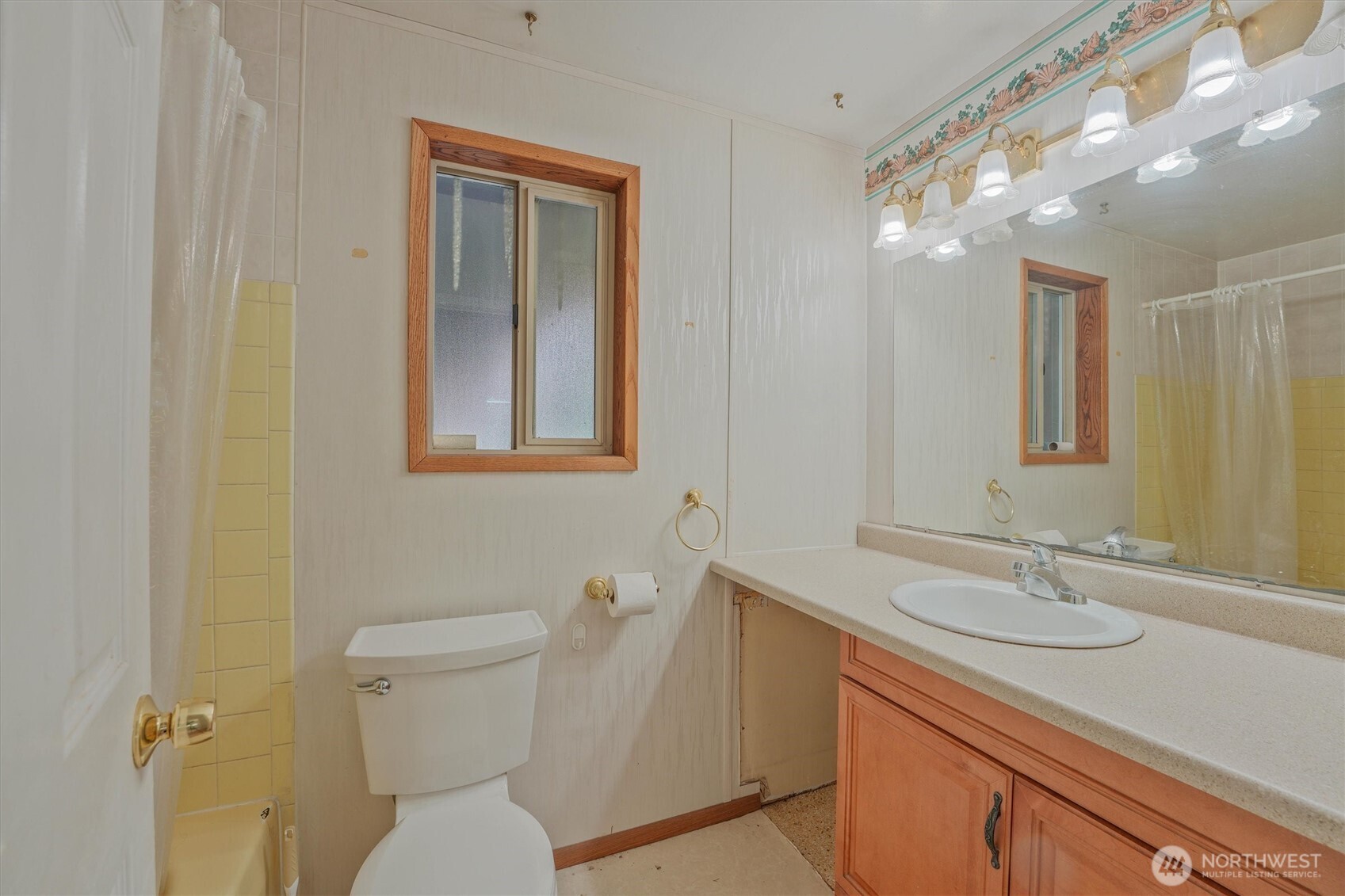 7918 Timber Hill Drive , Everett, WA 98203