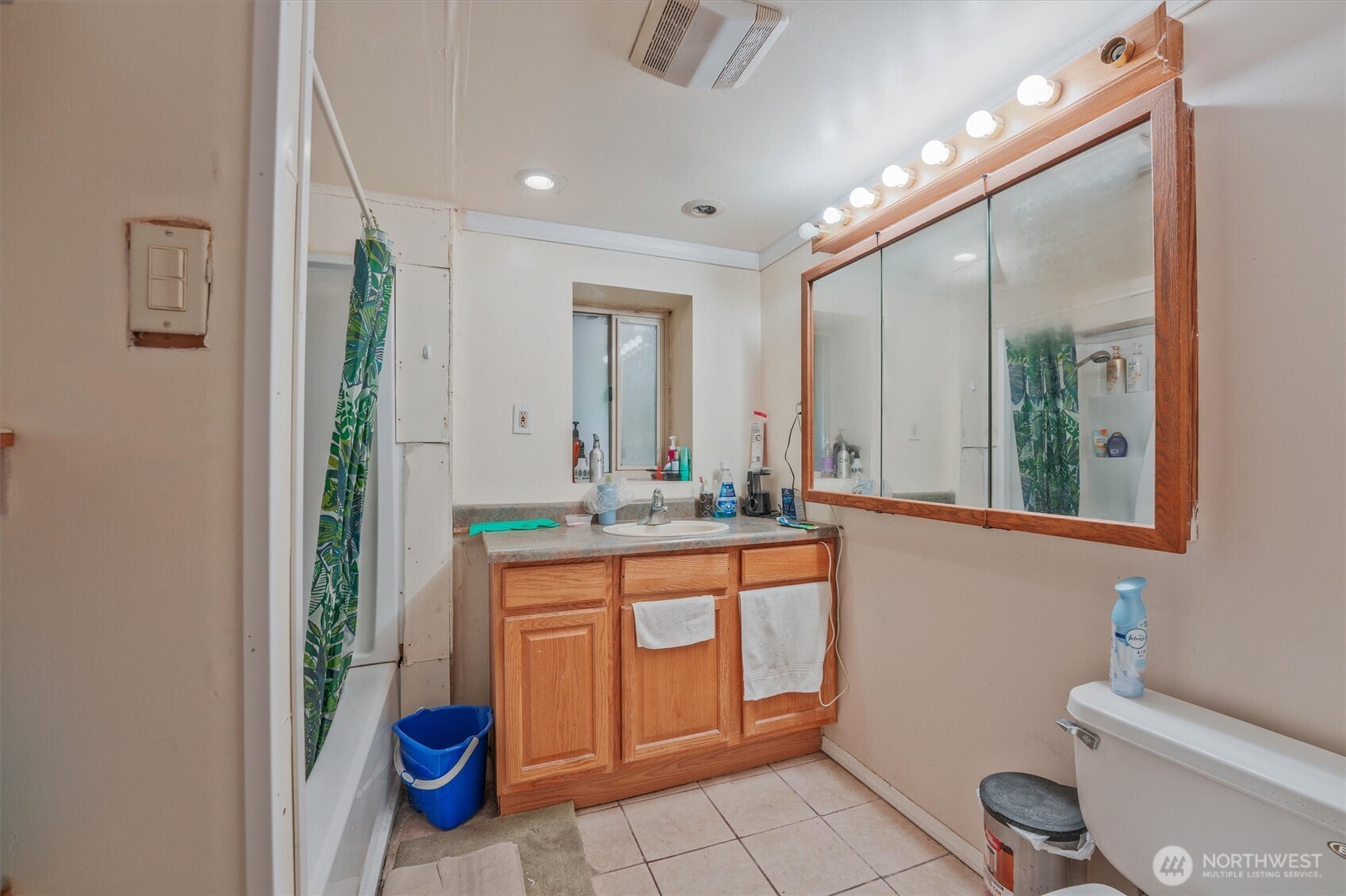 7918 Timber Hill Drive , Everett, WA 98203