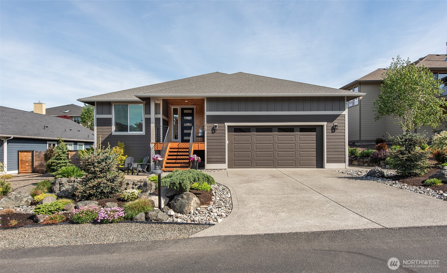 320 Morgison Loop , Sequim, WA 98382