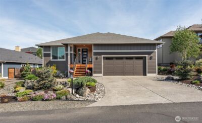 320 Morgison Loop , Sequim, WA 98382
