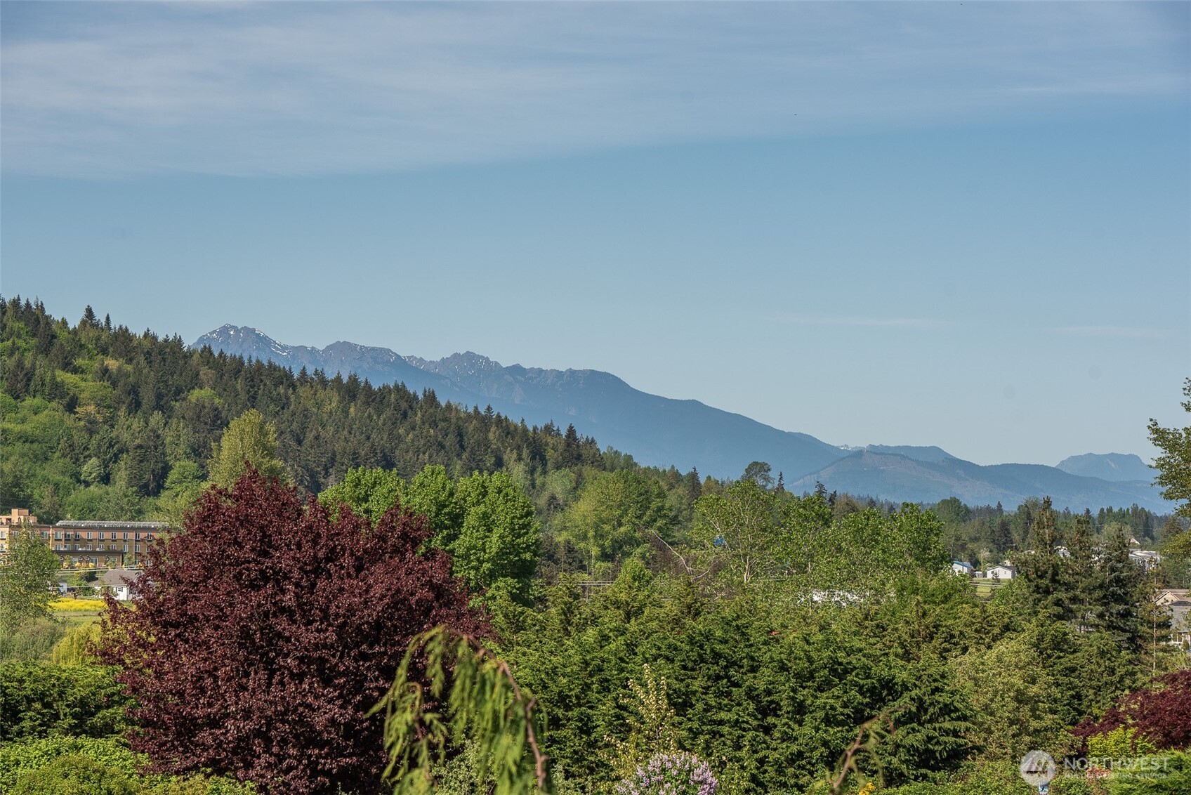 320 Morgison Loop , Sequim, WA 98382