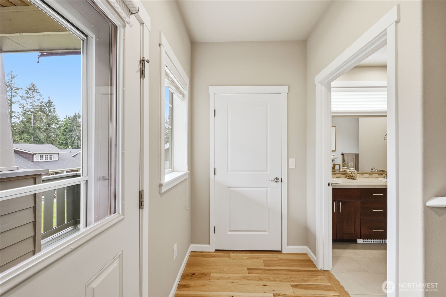 1720 NE Nutkana Way , Poulsbo, WA 98370