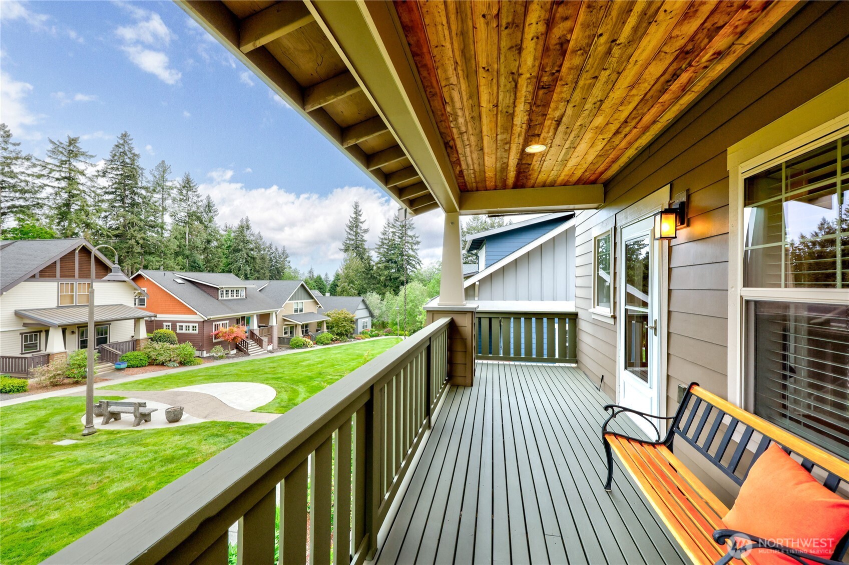 1720 NE Nutkana Way , Poulsbo, WA 98370