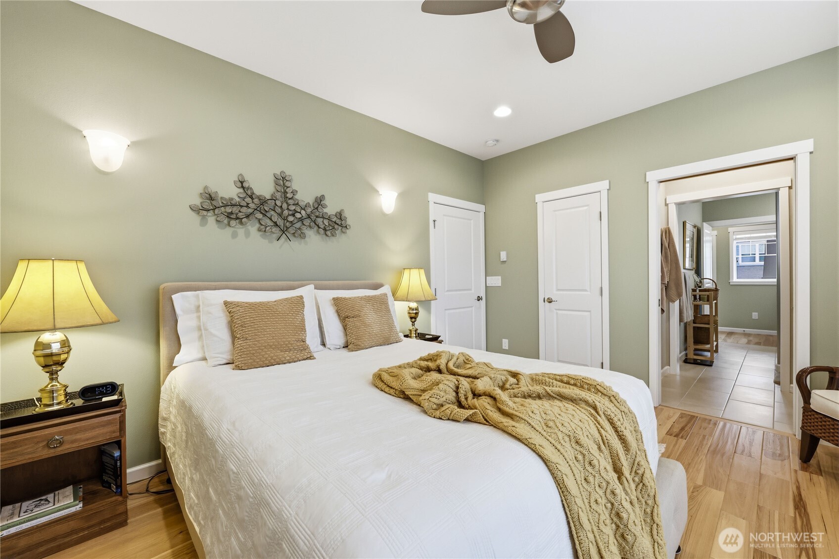 1720 NE Nutkana Way , Poulsbo, WA 98370
