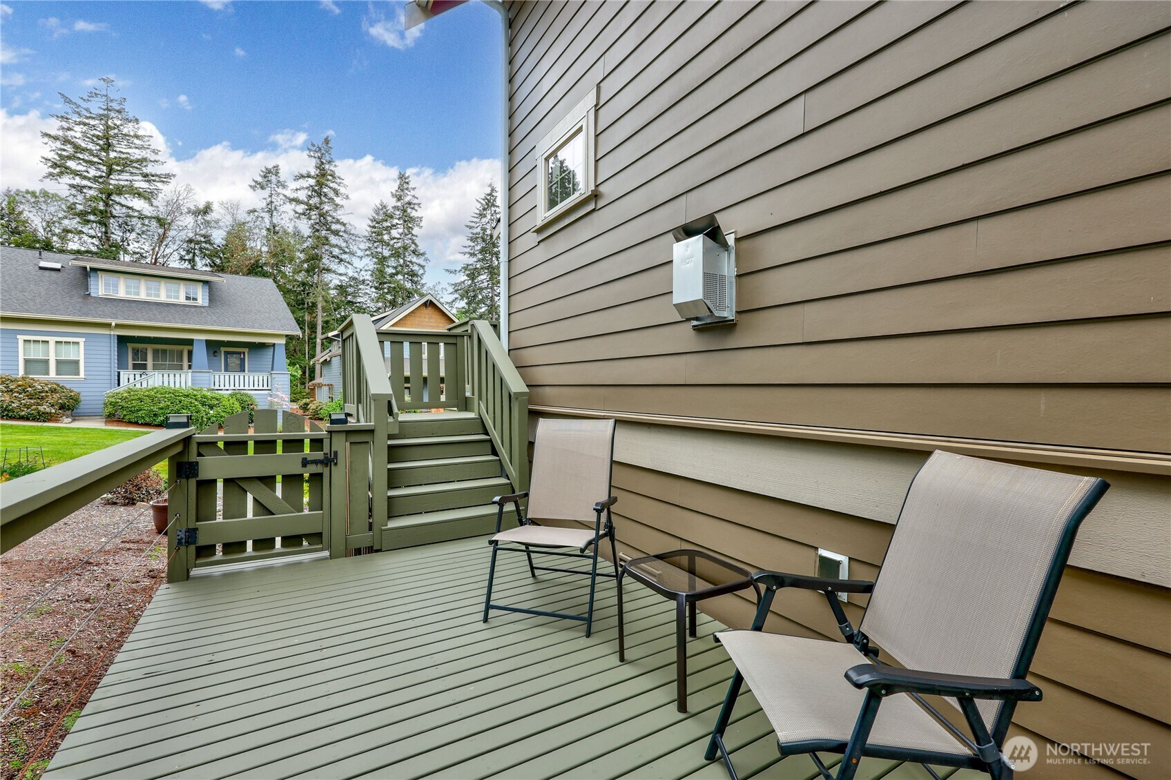 1720 NE Nutkana Way , Poulsbo, WA 98370