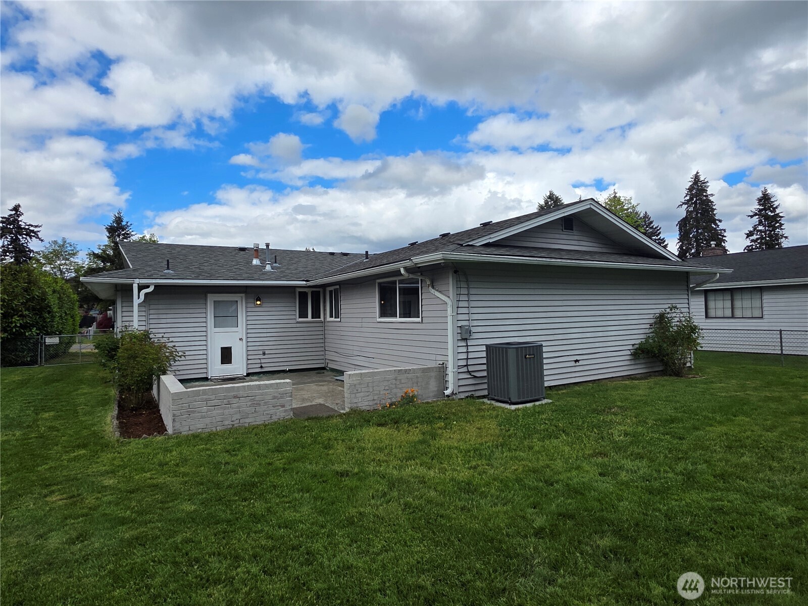 212 173rd Street E, Spanaway, WA 98387