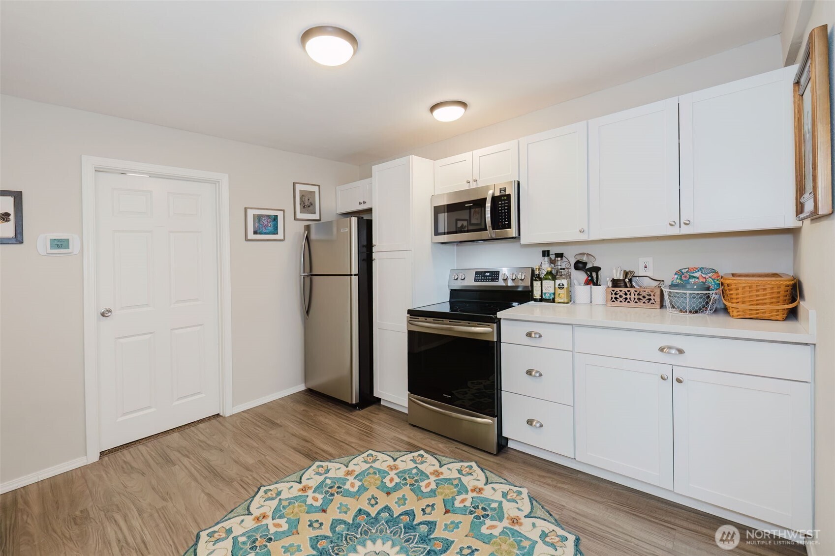 880 Hogan Lane , Bremerton, WA 98311