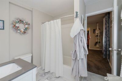 880 Hogan Lane , Bremerton, WA 98311 - Photo 19