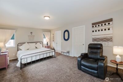 880 Hogan Lane , Bremerton, WA 98311 - Photo 25