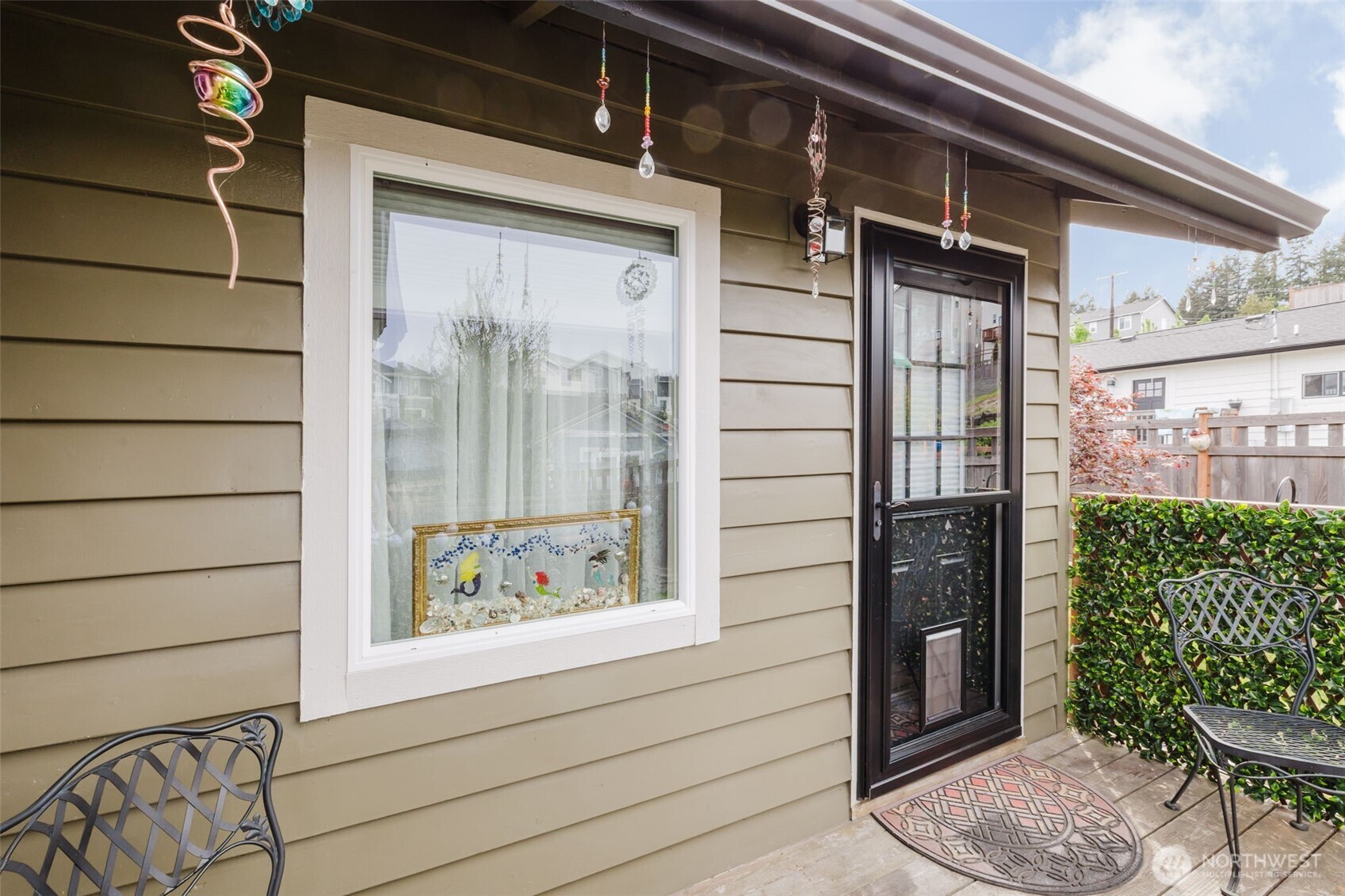 880 Hogan Lane , Bremerton, WA 98311